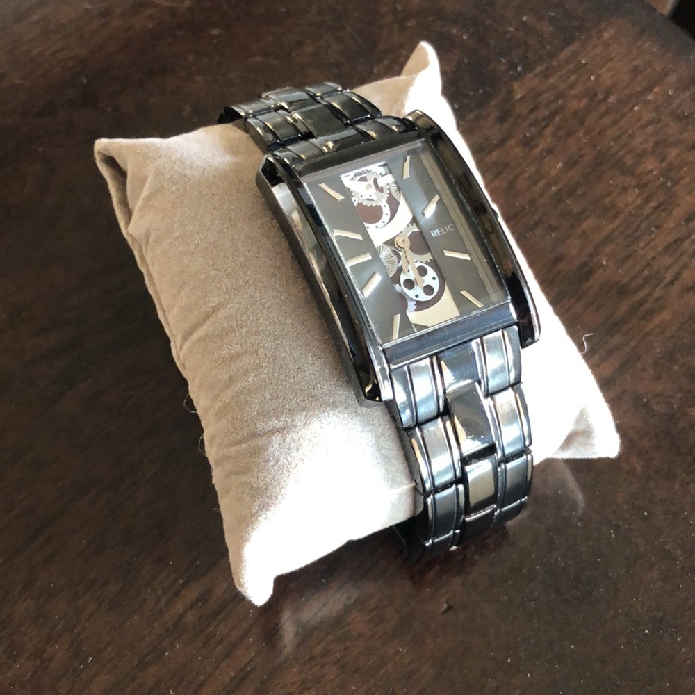 Relic Watch
